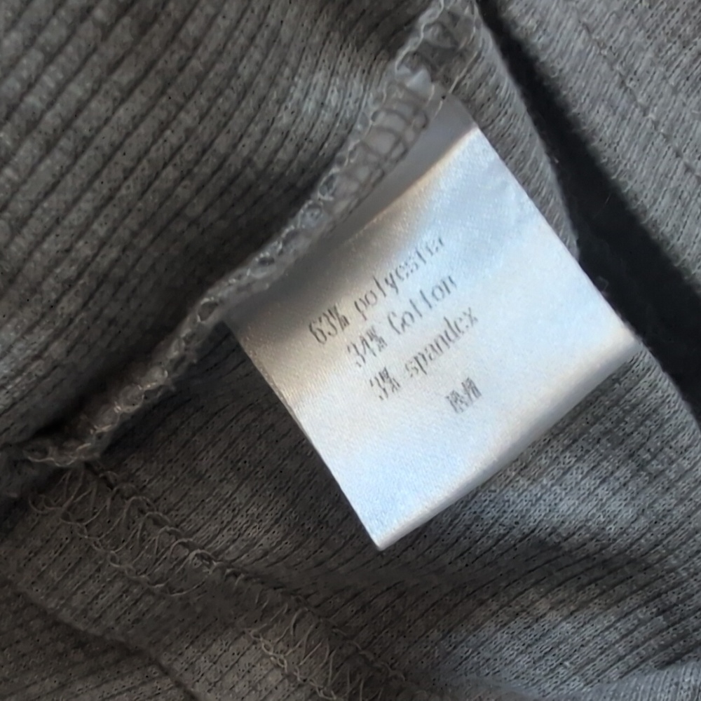 Gray Ribbed Women's Crop Tank Top - Picture 5 of 5
